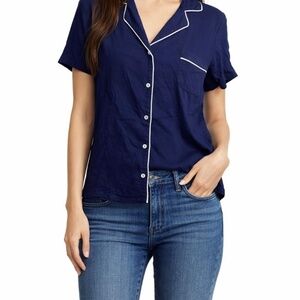 top XS/S navy Splendid short sleeve button up rayon knit collar pocket
